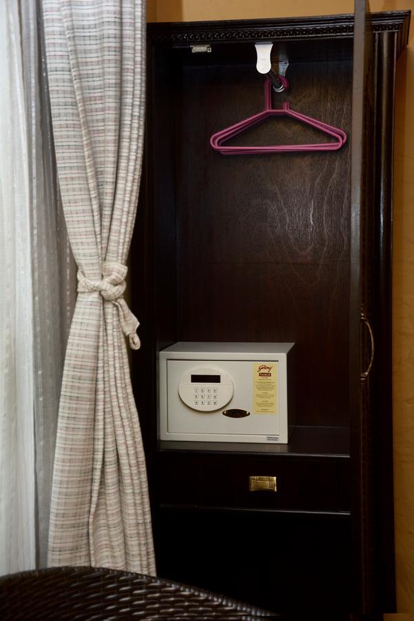 Suite met Kingsize Bed en Balkon