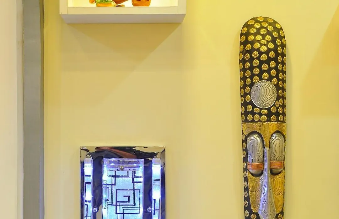 Royal Penguin Boutique Hotel & Spa-1